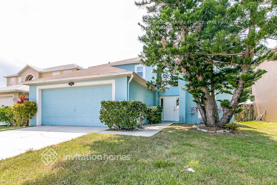 Building Photo - 1800 Brookshire Cir