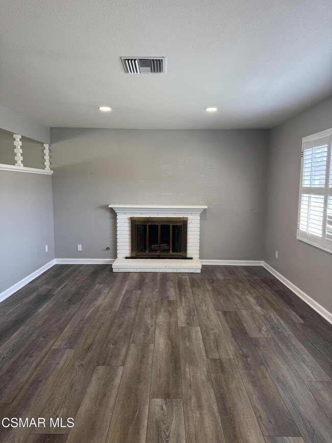 Building Photo - 3429 Henry Dr