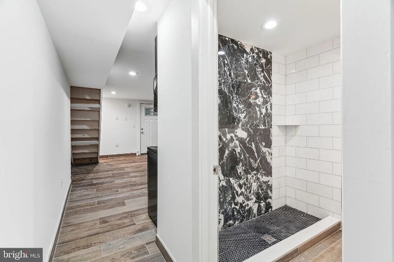 Building Photo - 2146 N Van Pelt St