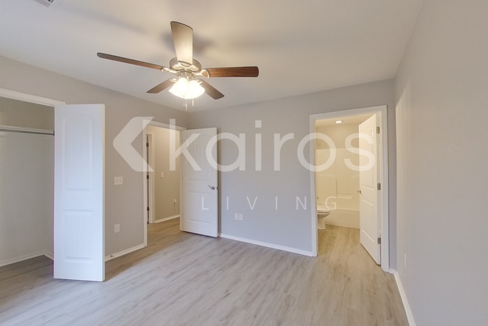 Building Photo - 3909 Thomas St