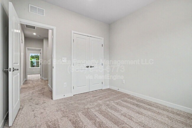 Building Photo - 1063 Bracken Hill Road Indian Trl
