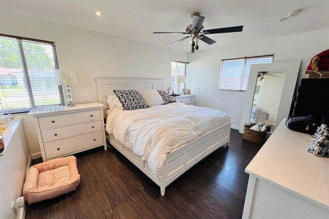 Building Photo - 8040 SW 196th St