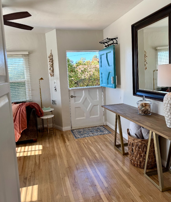 Building Photo - 1830 Guy St