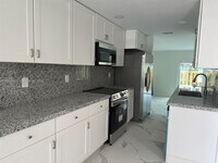 Building Photo - 8183 NW 8th Mnr