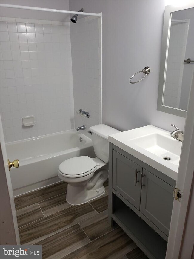 Building Photo - 13201 Astoria Hill Ct