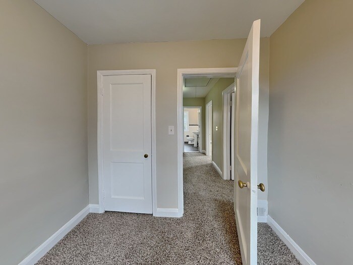 Building Photo - 6204 Tramore Rd