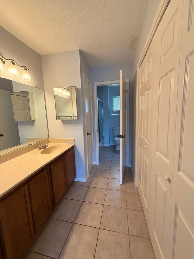 Building Photo - NAPIER