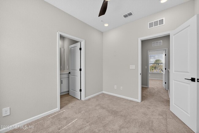 Building Photo - 1093 Farwell St