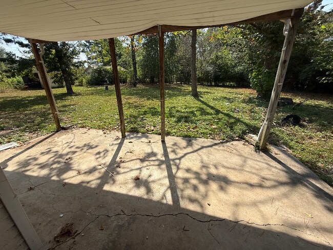 Building Photo - 2034 Ransom Dr