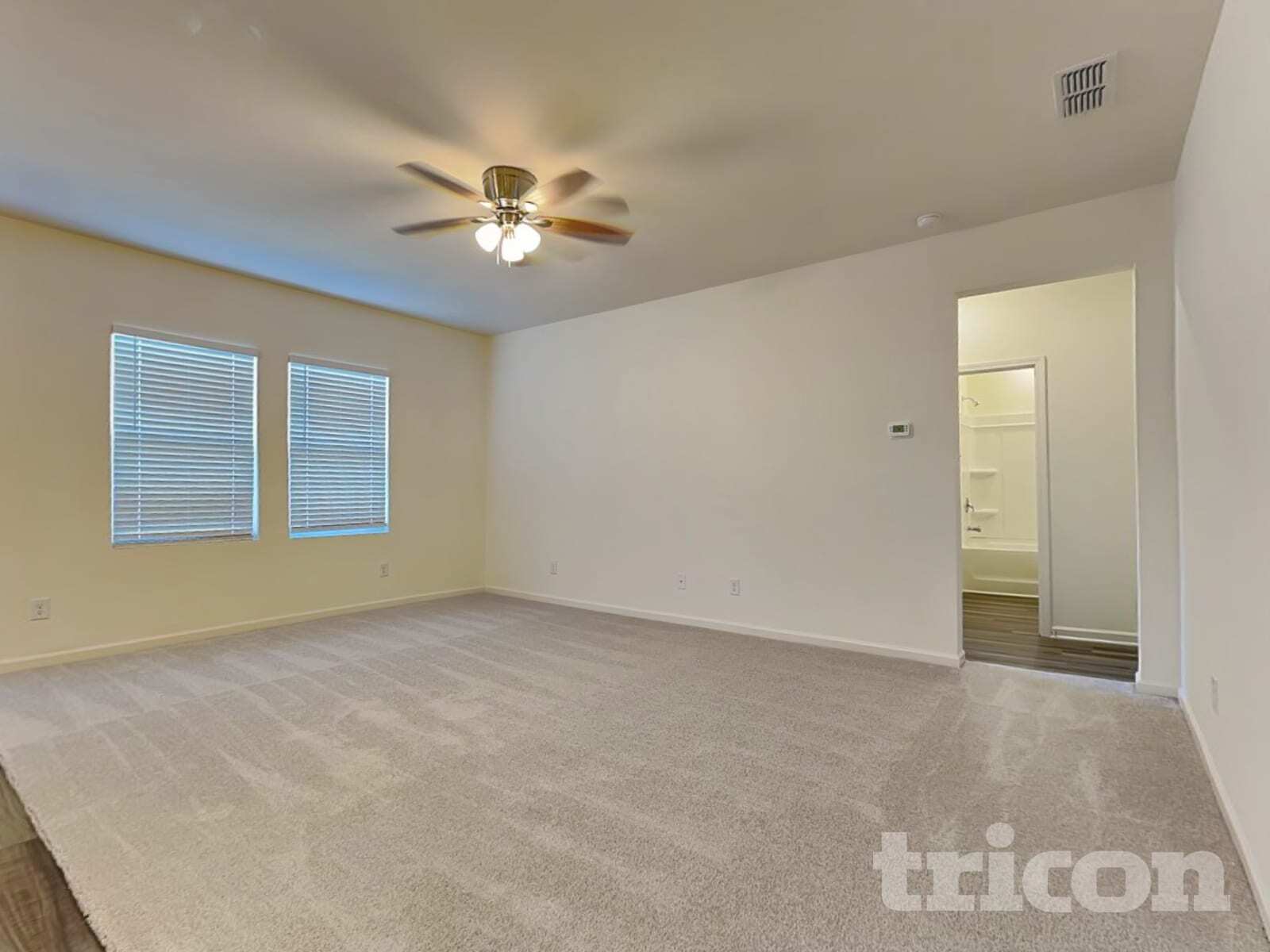 Building Photo - 179 Long Dr