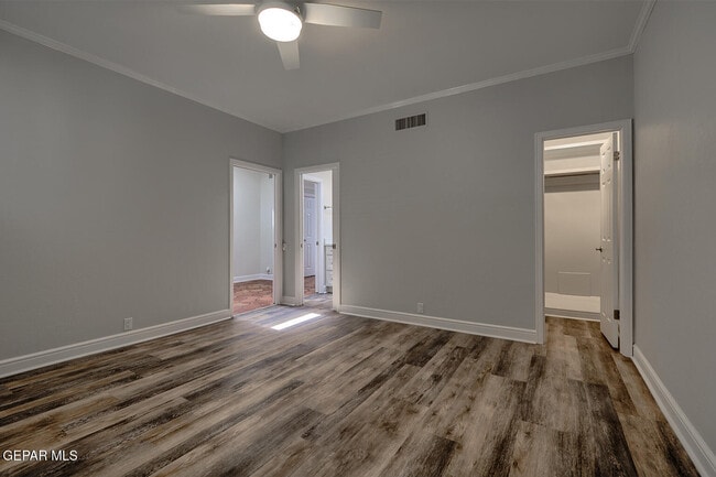 Building Photo - 6167 Los Felinos Cir