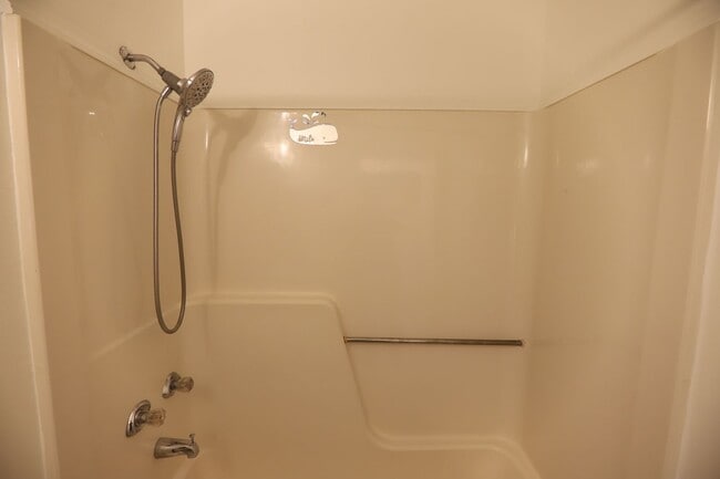 Building Photo - 257 Canby St