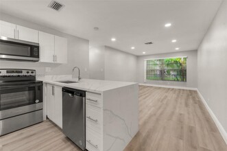 Building Photo - 10379 NW 35th St