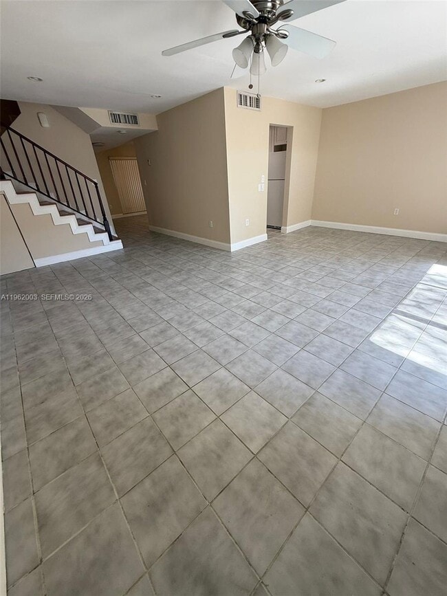 Building Photo - 3326 Farragut St