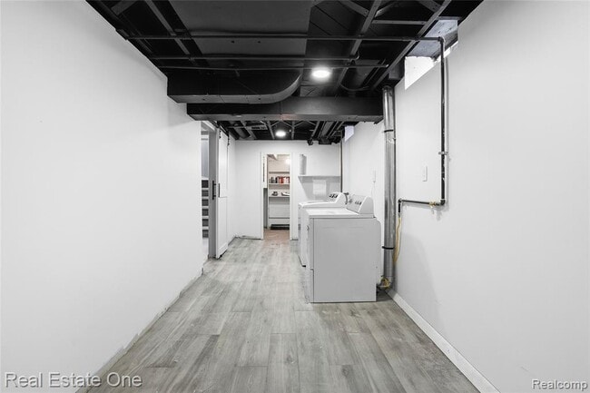 Building Photo - 8528 Norborne Ave