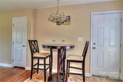 Building Photo - 1250 Baugh St