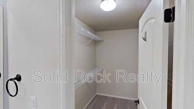 Building Photo - 4524 Brylie Way