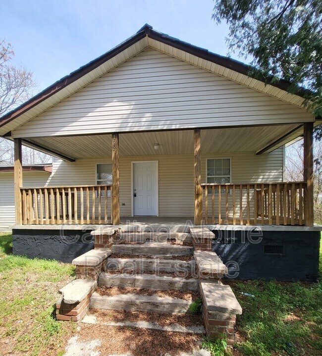 1337 Old Charlotte Rd 1337 Old Charlotte Rd Statesville NC 28677