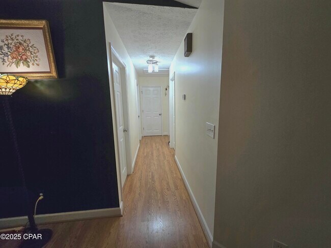 Building Photo - 5430 Olympia Dr