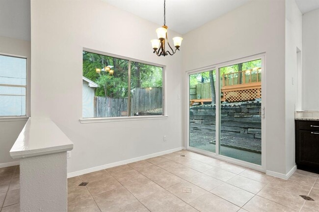 Building Photo - 1709 Whitney Way