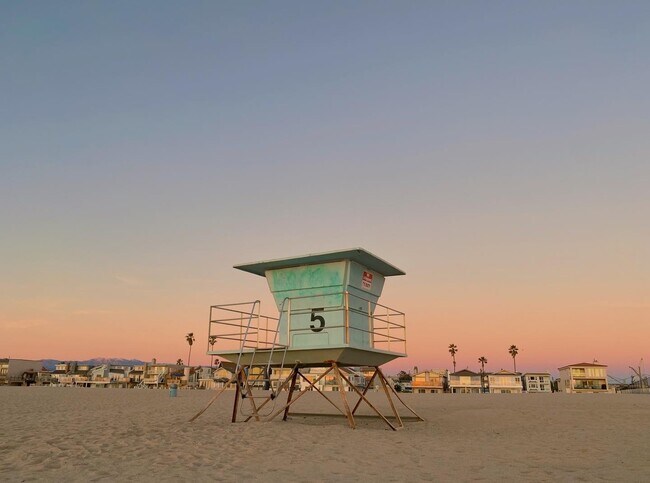 Silver Strand is a uncrowded beach - 121 Hollywood Ave