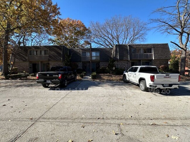 Building Photo - 1708 E 97th St