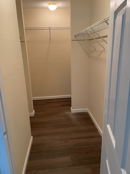 Building Photo - 86 Willow Ct