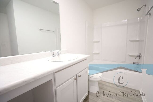 Building Photo - Move in special $700!! Recently construction in Jonesboro - beautiful 3 bed / 2 bath home - Brook...
