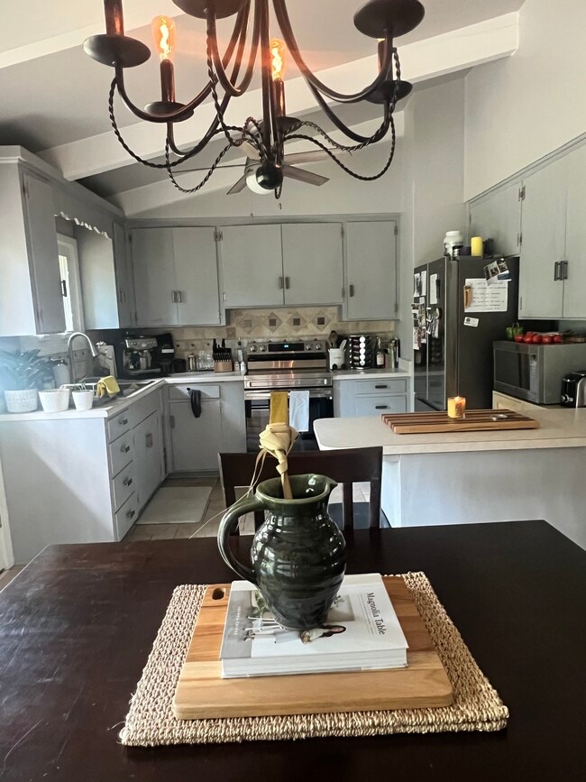 Building Photo - 5411 W 76th St