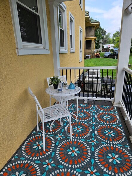 Building Photo - 3541 Fort Ave