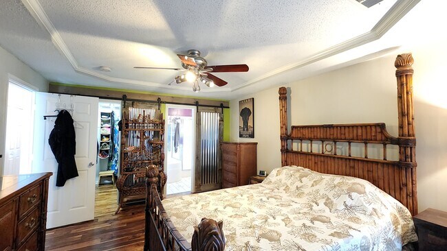Building Photo - 457 Seahorse Run
