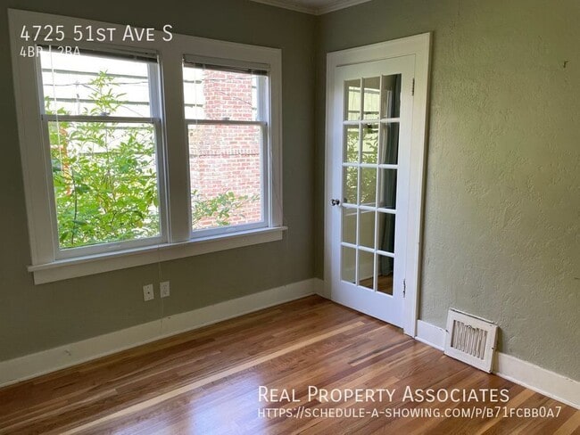 Building Photo - 4725 51st Ave S