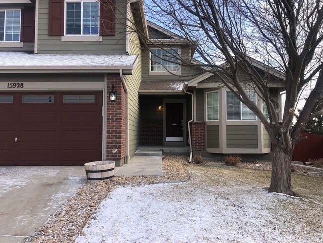 Building Photo - Large 4 bedroom Home in Commerce City