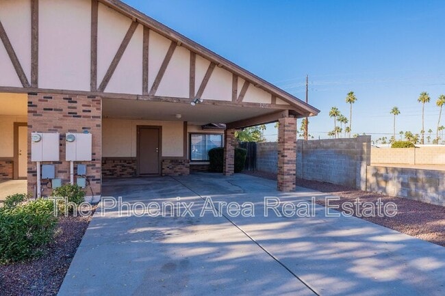 Building Photo - 3206 E Calypso Ave