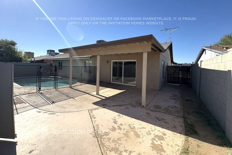 Building Photo - 9635 N 35th Ln