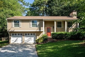 Building Photo - 2843 Pine Meadow Dr