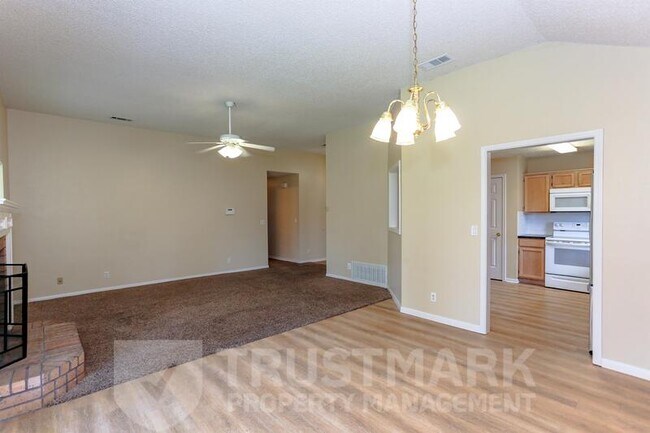 Building Photo - 4805 Frontier Trail