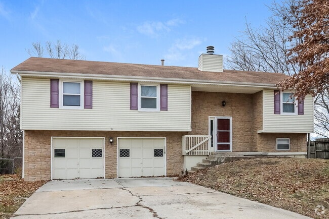 Building Photo - 1825 W Ferrel Dr
