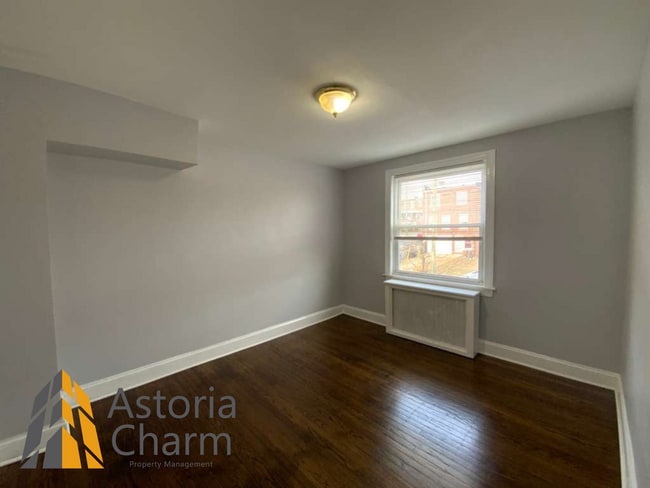 Building Photo - 3 Bedroom Home with Porch, Garage, and Finished Basement