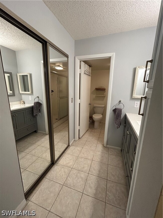 Building Photo - 5479 Peppertree Dr