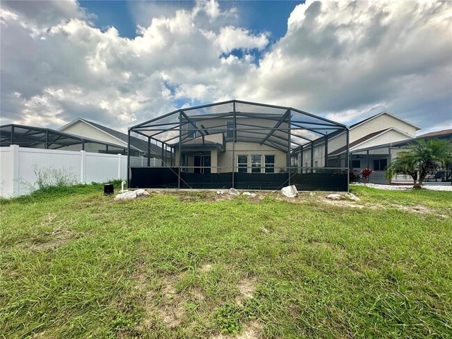 Building Photo - 224 Rona Ln