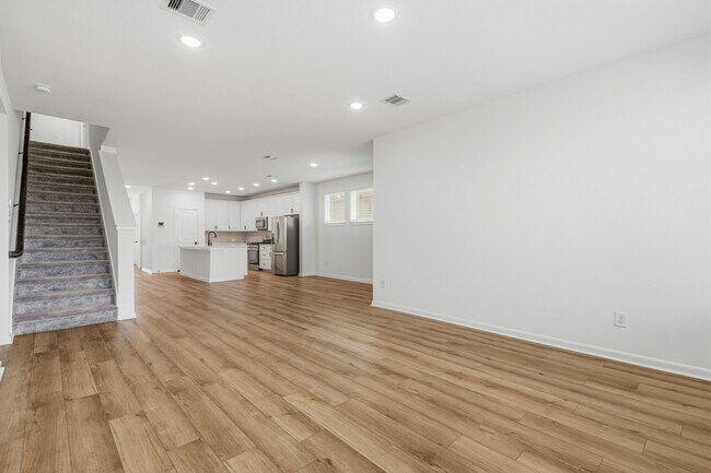 Building Photo - 17043 Luminous Ln