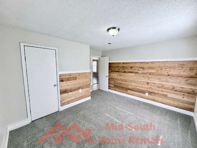 Building Photo - 1417 Rayner St