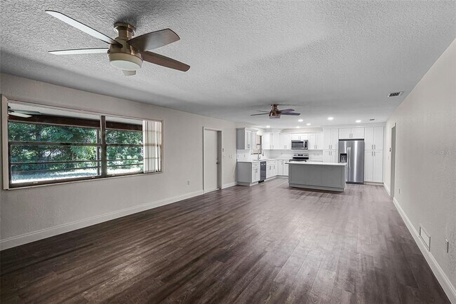 Building Photo - 8105 Gilliam Rd