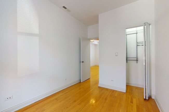 Floorplan - 5400-5406 S. Maryland Avenue