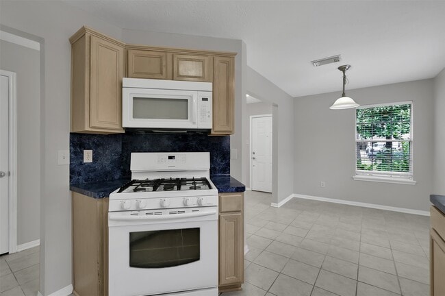 Building Photo - 12411 Westwold Dr