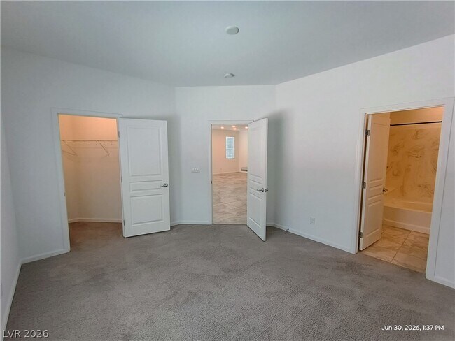 Building Photo - 8139 Shale Canyon St