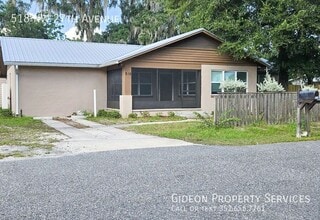 Building Photo - 518 NW 27th Ave