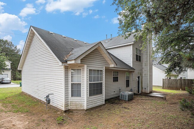 Building Photo - 5346 Salem Springs Dr