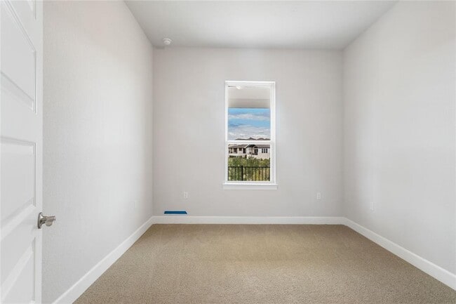 Building Photo - 206 Abbeyville Walk